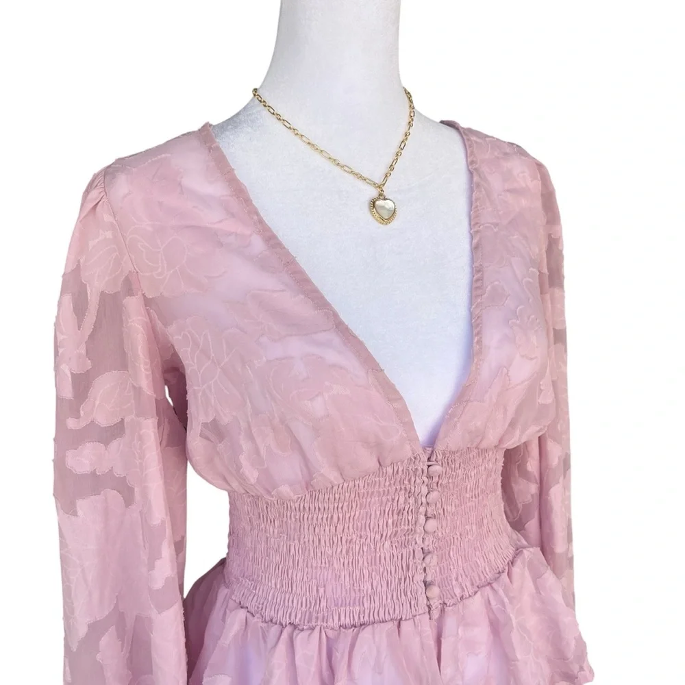 Lulu's Patio Date Floral Jacquard Button-Up Long Sleeve Top - Picture 6 of 11